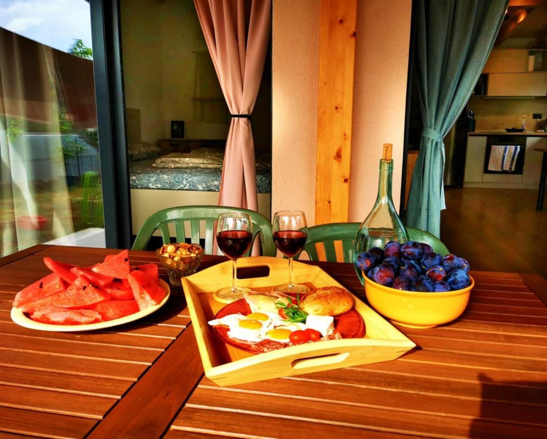 Nature Home Eco-Friendly Pet-Friendly Fazana Luaran gambar